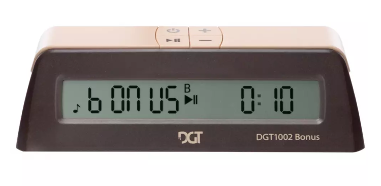 Zegar szachowy DGT 1002 - z opcją dodawania czasu - sklep szachowy szachownica3d_1.png