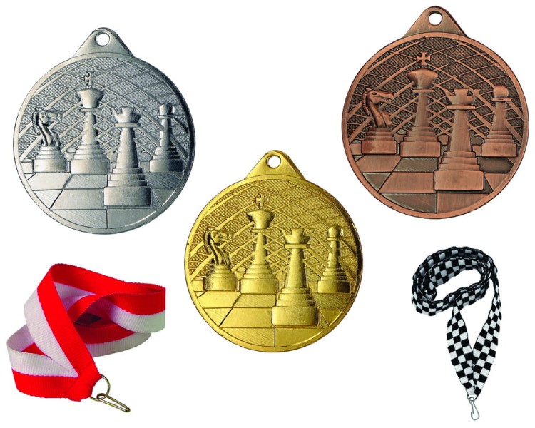 komplet medali szachowych z wstazka.jpg
