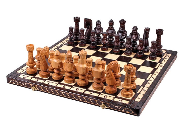 szachy drewniane 60x60 cezar 4.jpg