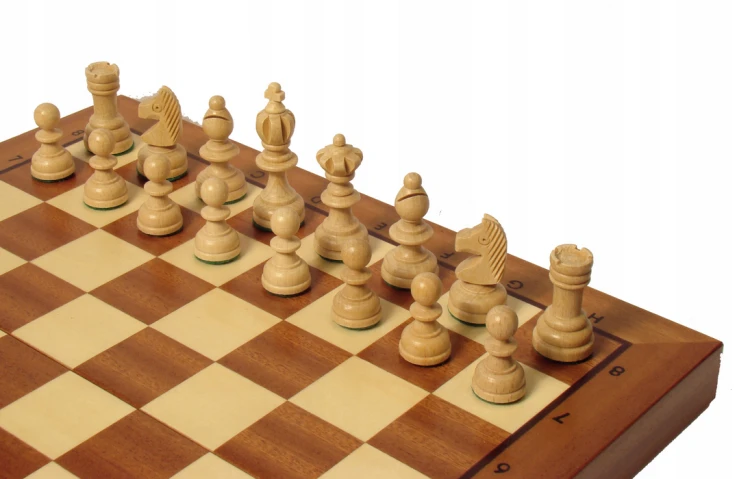 szachy olimpijskie srednie intarsja 4.png