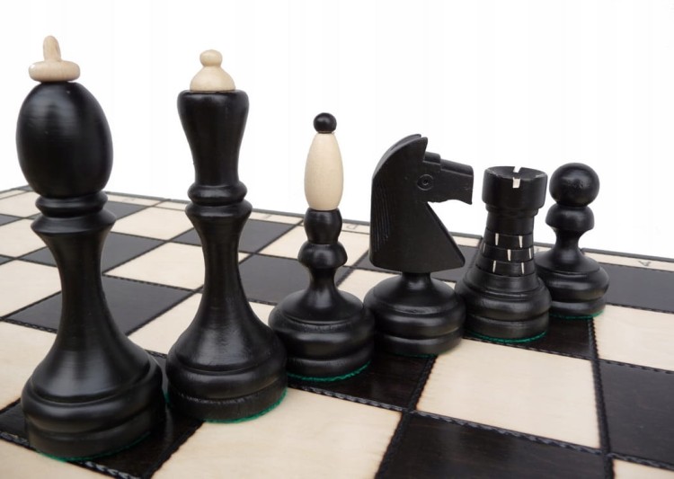 szachy klasyczne duze 2.jpg