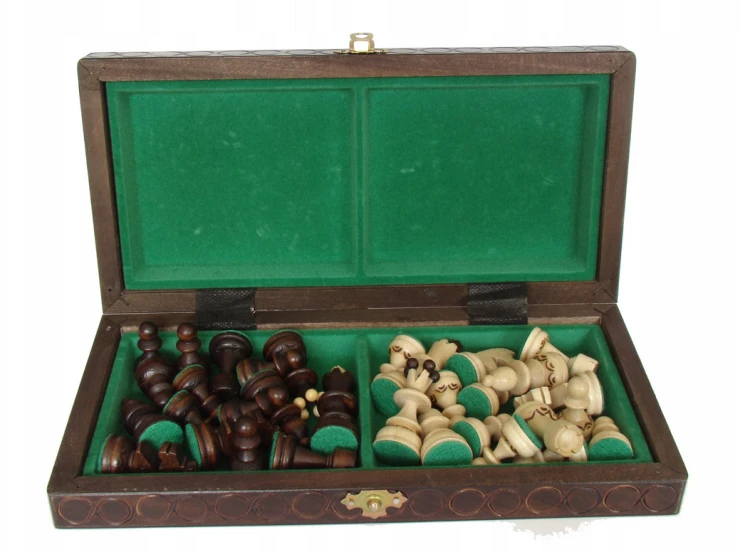 male szachy drewniane perelka 4.png