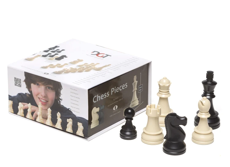 DGT Plastic Chess Pieces 95mm set_1.jpg