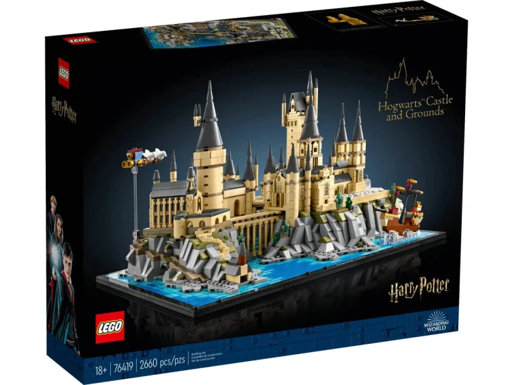 lego-harry-potter-zamek-hogwart-i-blonia.jpg