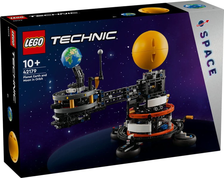 lego-technic-planeta-ziemia-i-ksiezyc-na-orbici.jpg