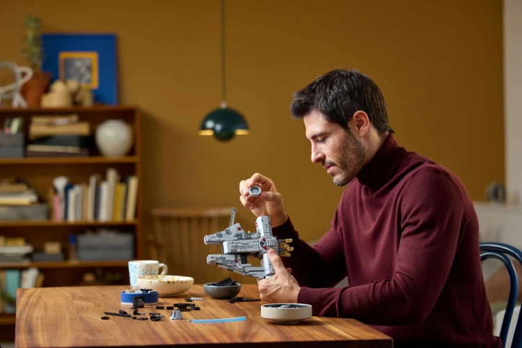 lego-star-wars-millennium-falcon.jpg