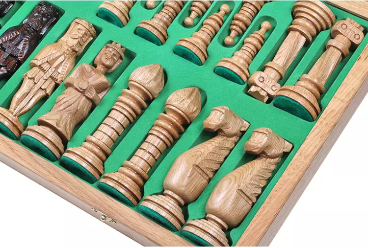 10_CH105 OAK chess.png